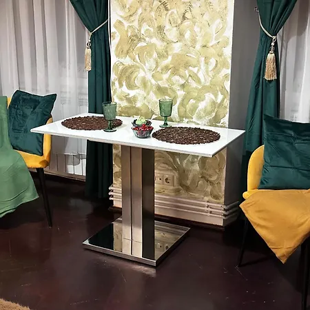 Tobacco Sforii Apartamento