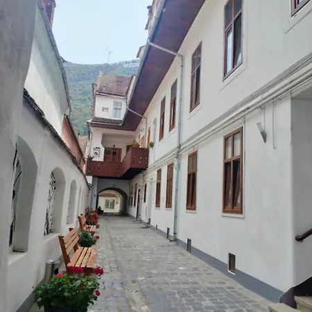 Tobacco Sforii * Brasov